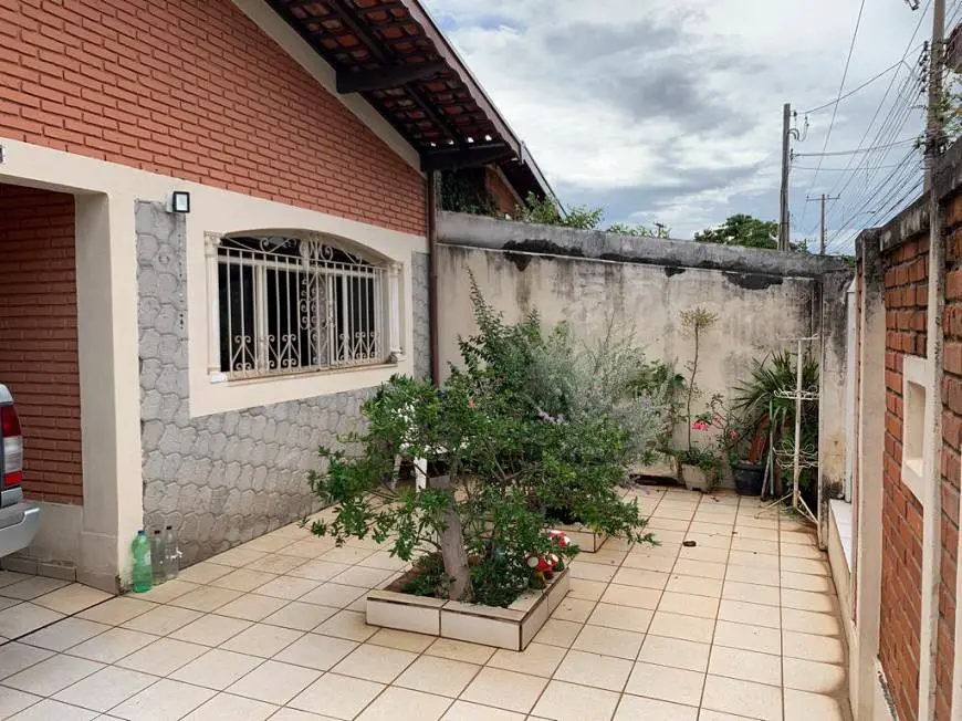 Foto 3 de Casa com 3 Quartos à venda, 220m² em Parque Taquaral, Campinas