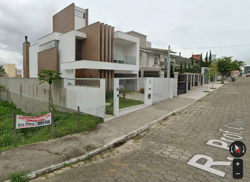 Foto 2 de Lote/Terreno à venda, 450m² em Joao Paulo, Florianópolis