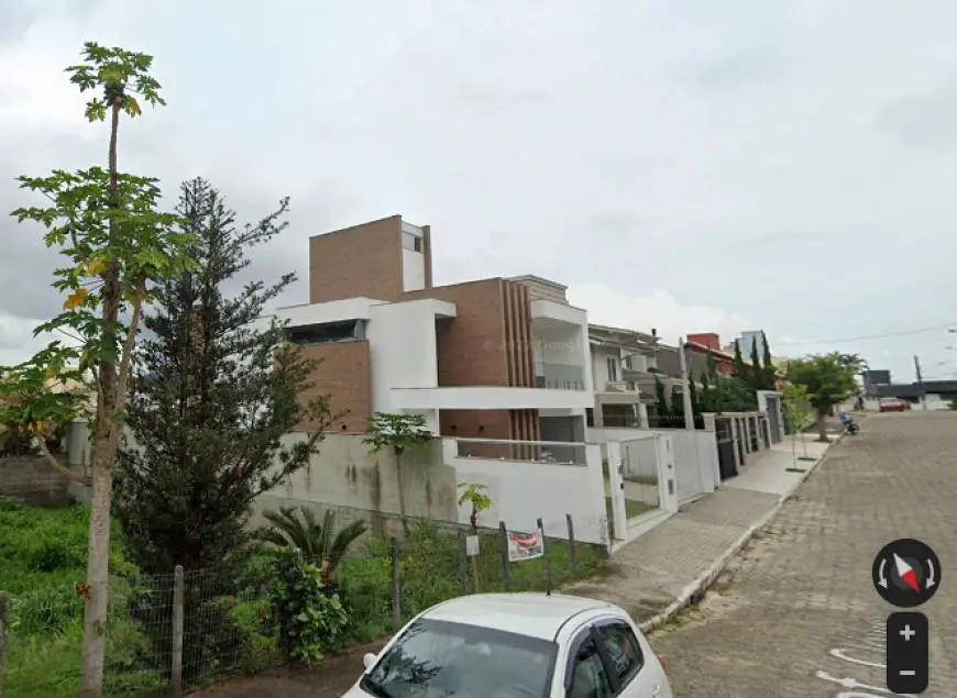 Foto 5 de Lote/Terreno à venda, 450m² em Joao Paulo, Florianópolis