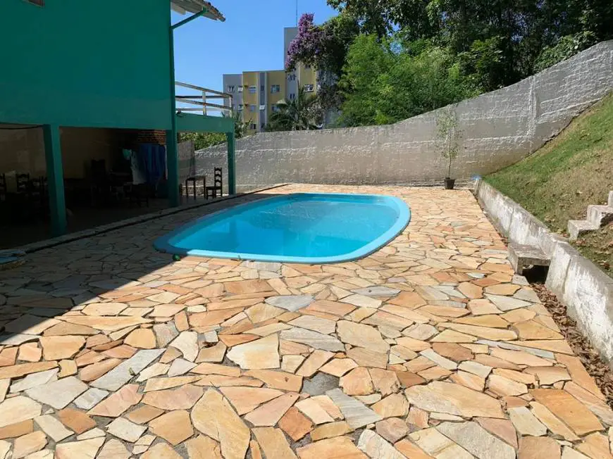 Foto 3 de Sobrado com 7 Quartos à venda, 372m² em Anita Garibaldi, Joinville