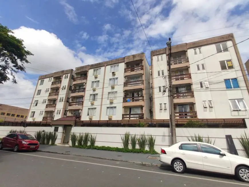 Foto 2 de Apartamento com 2 Quartos para alugar, 70m² em América, Joinville