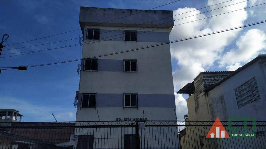 Foto 1 de Apartamento com 2 Quartos para alugar, 64m² em Cordeiro, Recife