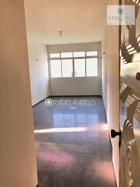 Foto 4 de Apartamento com 2 Quartos para venda ou aluguel, 70m² em Meireles, Fortaleza
