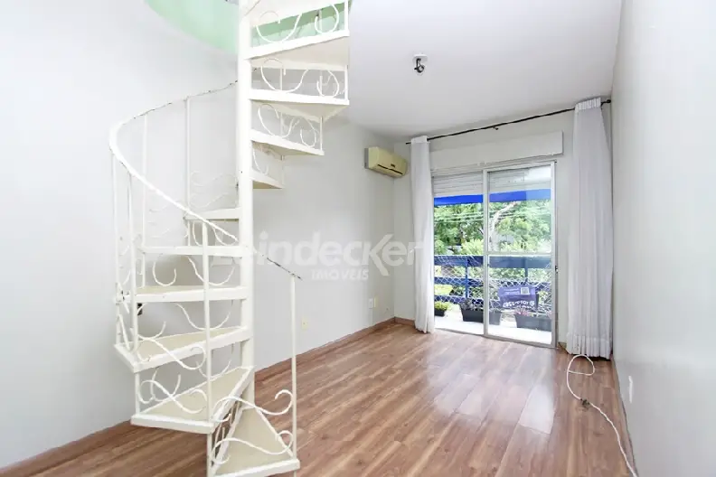 Foto 1 de Apartamento com 2 Quartos para alugar, 83m² em Santana, Porto Alegre