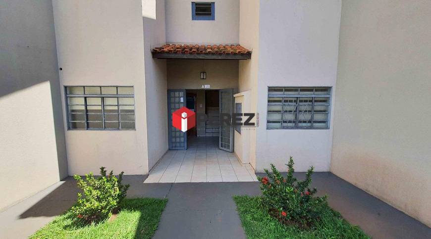 Foto 3 de Apartamento com 2 Quartos para alugar, 53m² em Tiradentes, Campo Grande
