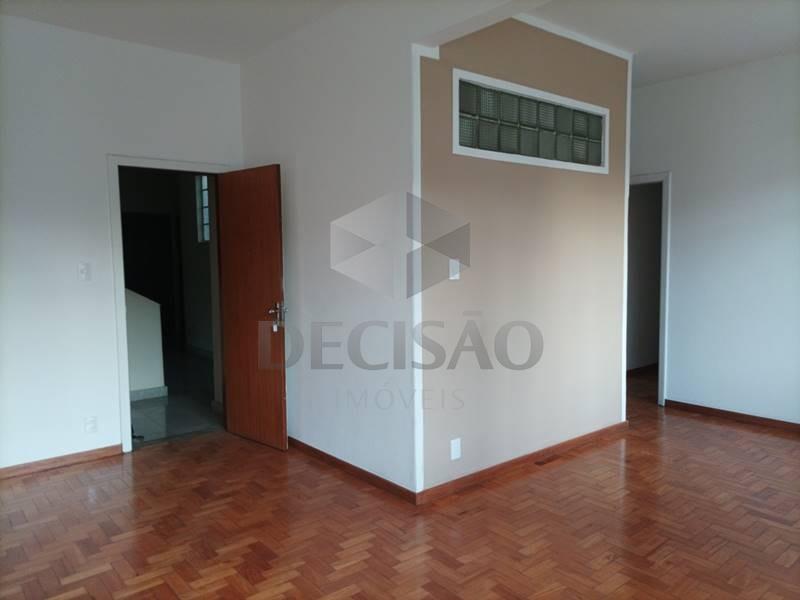 Foto 1 de Apartamento com 3 Quartos para alugar, 100m² em Barroca, Belo Horizonte
