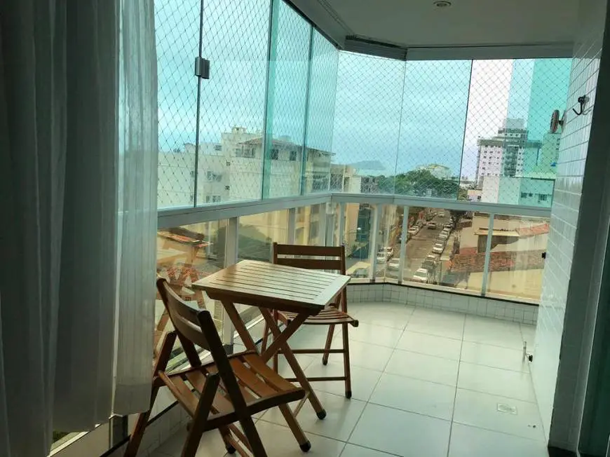 Foto 1 de Apartamento com 3 Quartos à venda, 60m² em Imbetiba, Macaé