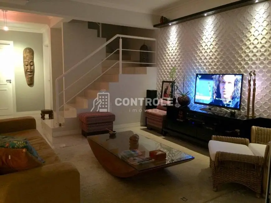 Foto 1 de Apartamento com 3 Quartos à venda, 220m² em Jurerê, Florianópolis