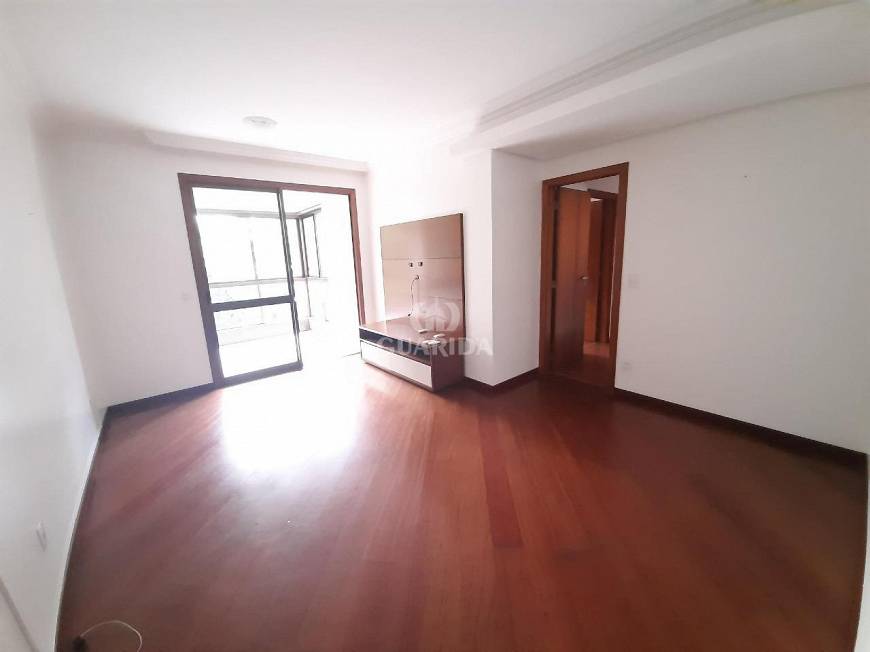Foto 1 de Apartamento com 3 Quartos para alugar, 92m² em Petrópolis, Porto Alegre