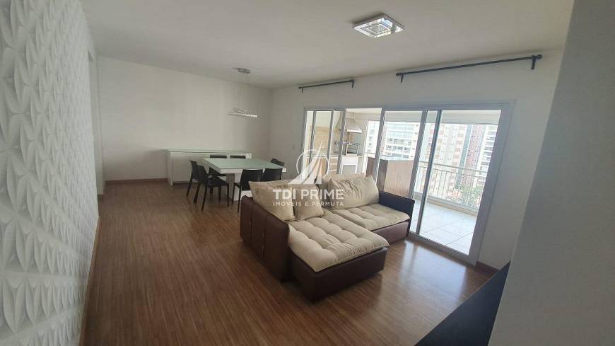 Foto 1 de Apartamento com 3 Quartos para alugar, 162m² em Santo Antônio, São Caetano do Sul