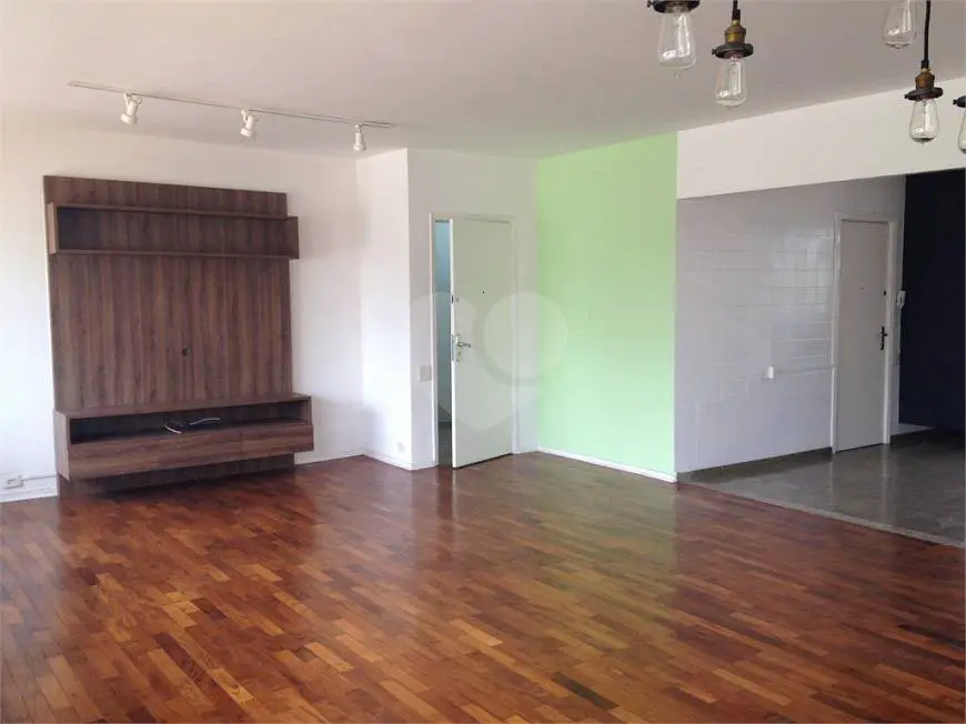 Foto 1 de Apartamento com 3 Quartos para venda ou aluguel, 144m² em Vila Nova Conceição, São Paulo
