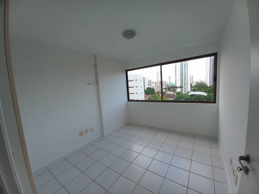 Foto 4 de Apartamento com 4 Quartos à venda, 178m² em Casa Forte, Recife