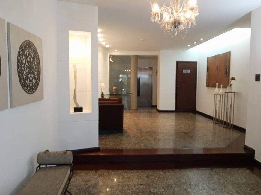 Foto 2 de Apartamento com 4 Quartos à venda, 160m² em Centro, Juiz de Fora
