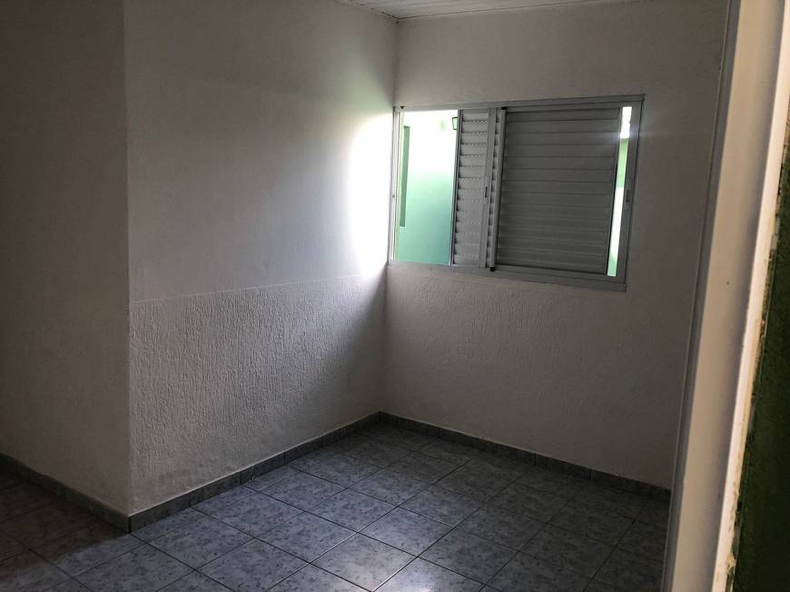Foto 3 de Casa com 1 Quarto para alugar, 40m² em Chora Menino, São Paulo