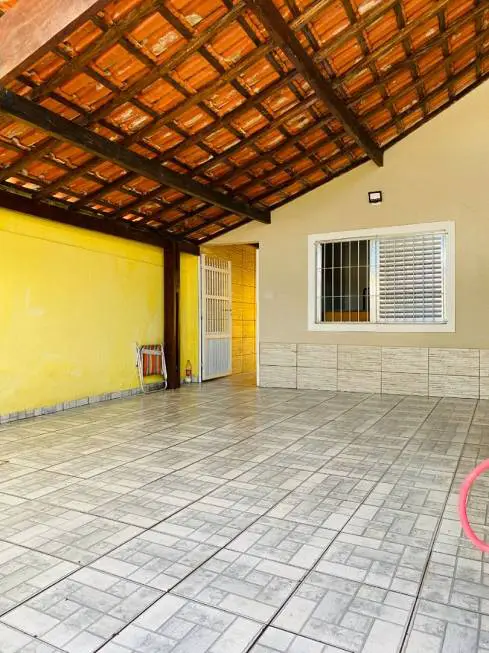 Foto 1 de Casa com 3 Quartos à venda, 68m² em Mirim, Praia Grande