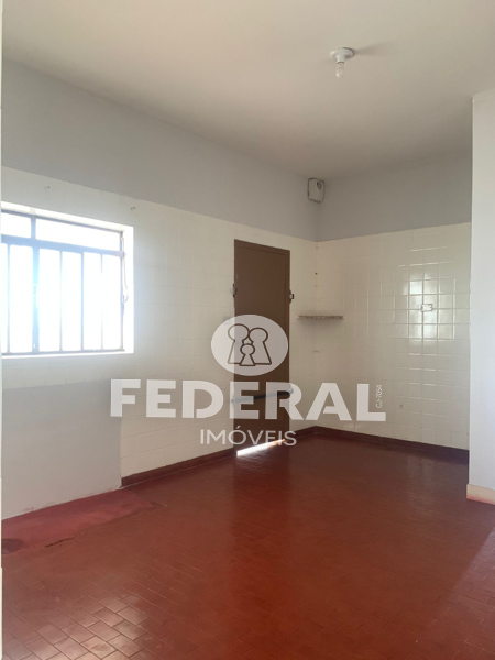 Foto 4 de Casa com 3 Quartos para alugar, 90m² em Setor Leste Universitário, Goiânia