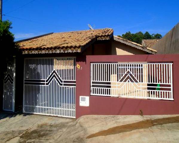 Foto 1 de Casa com 3 Quartos para alugar, 170m² em Vila Capixaba, Cariacica