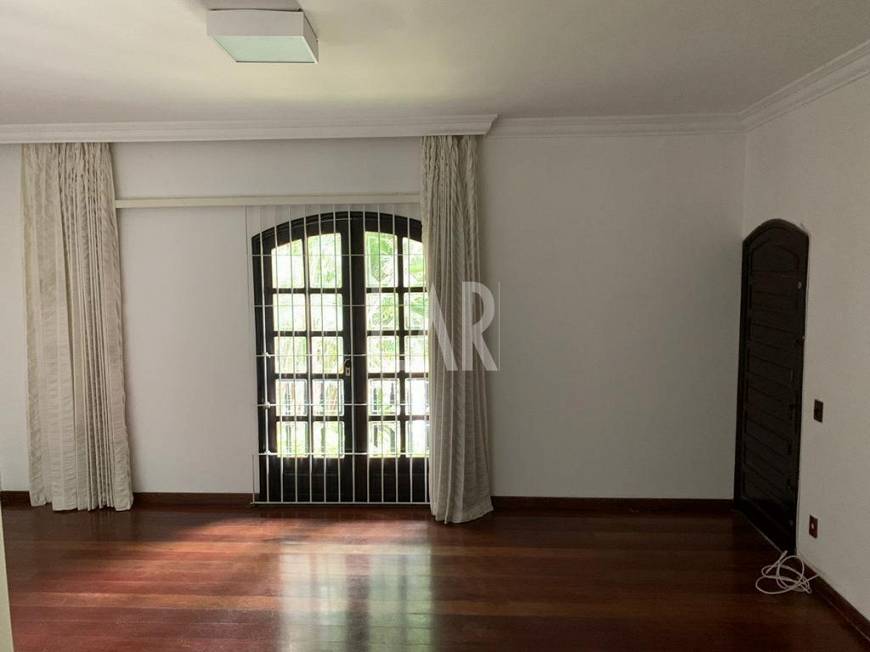 Foto 3 de Casa com 4 Quartos para alugar, 240m² em Cidade Nova, Belo Horizonte