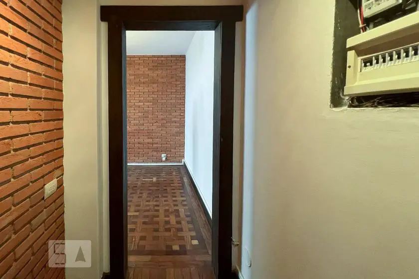Foto 2 de Apartamento com 2 Quartos para alugar, 99m² em Moema, São Paulo