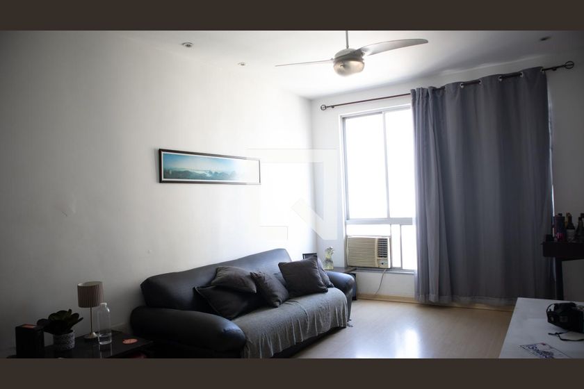 Foto 4 de Apartamento com 3 Quartos para alugar, 84m² em Maracanã, Rio de Janeiro