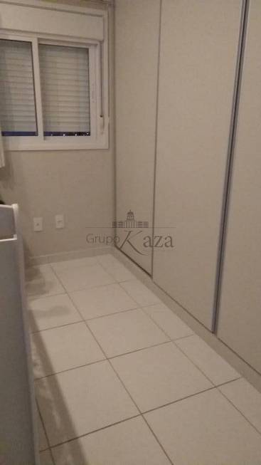 Foto 4 de Apartamento com 3 Quartos à venda, 81m² em Parque Industrial, São José dos Campos
