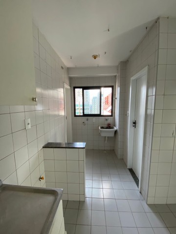 Foto 2 de Apartamento com 3 Quartos para alugar, 80m² em Pituba, Salvador