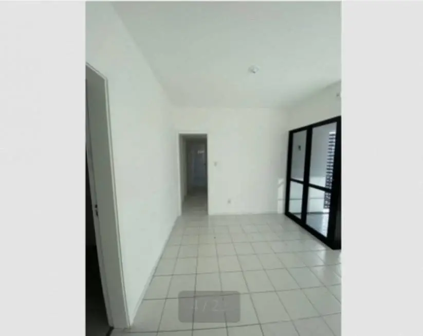 Foto 3 de Apartamento com 3 Quartos para alugar, 80m² em Pituba, Salvador