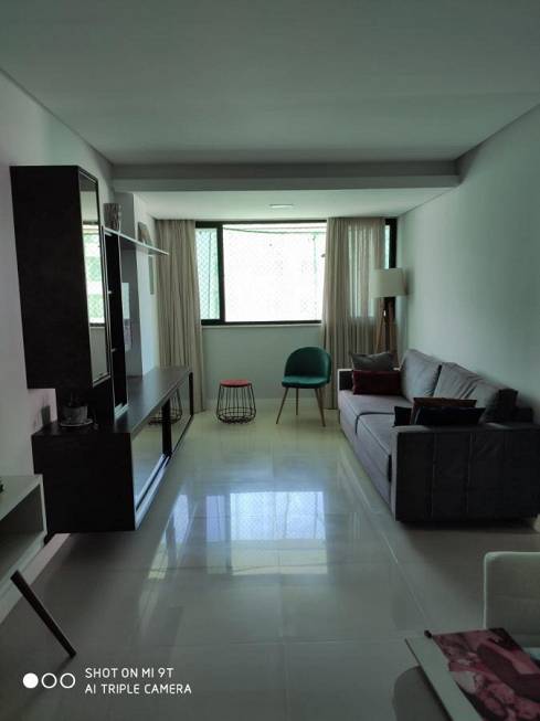 Foto 2 de Apartamento com 3 Quartos para alugar, 91m² em Pituba, Salvador