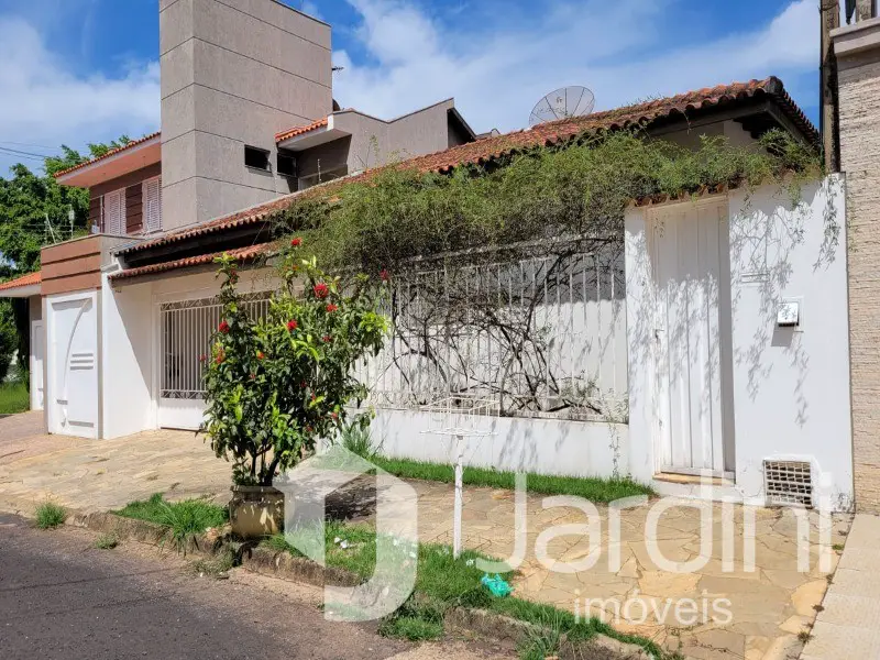 Foto 1 de Casa com 3 Quartos à venda, 268m² em Residencial Paraiso, Franca