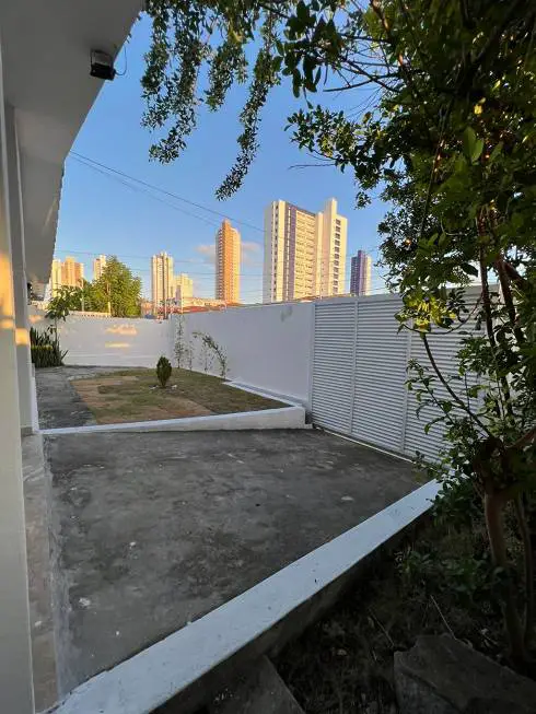 Foto 3 de Casa com 4 Quartos à venda, 200m² em Estados, João Pessoa