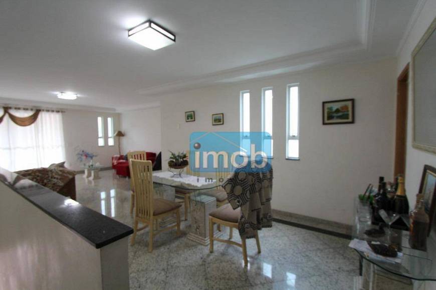 Foto 3 de Casa com 4 Quartos à venda, 300m² em Pompeia, Santos