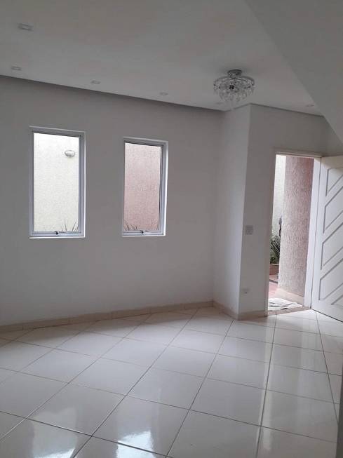 Foto 1 de Casa de Condomínio com 2 Quartos à venda, 70m² em Vila Figueira, Suzano