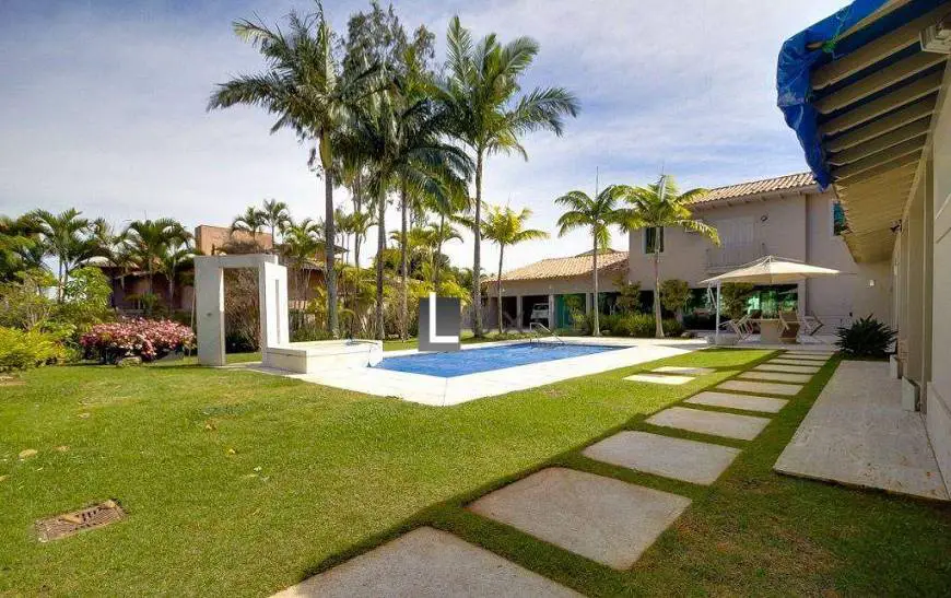 Foto 3 de Casa de Condomínio com 4 Quartos à venda, 760m² em Belvedere, Belo Horizonte