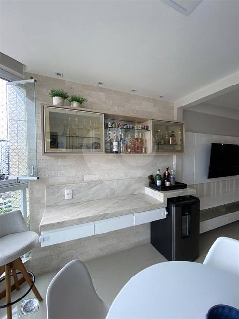Foto 2 de Apartamento com 1 Quarto à venda, 92m² em Itapuã, Vila Velha