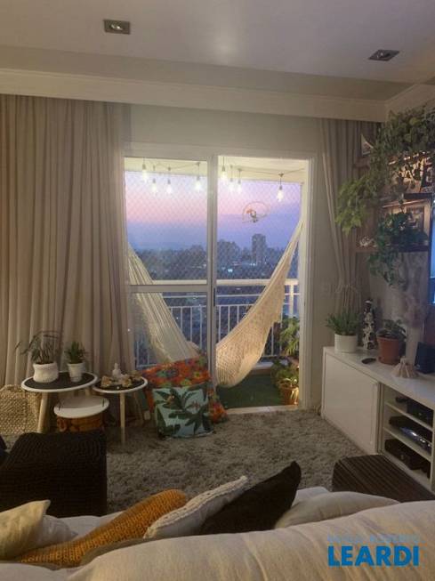 Foto 1 de Apartamento com 2 Quartos à venda, 80m² em Cidade São Francisco, Osasco