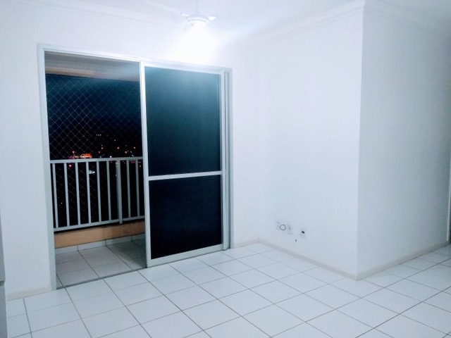 Foto 1 de Apartamento com 2 Quartos para alugar, 48m² em Recreio Ipitanga, Lauro de Freitas