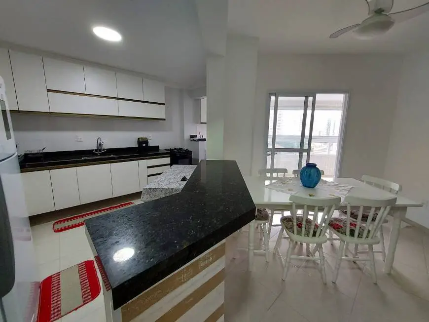 Foto 4 de Apartamento com 2 Quartos para alugar, 76m² em Vila Guilhermina, Praia Grande