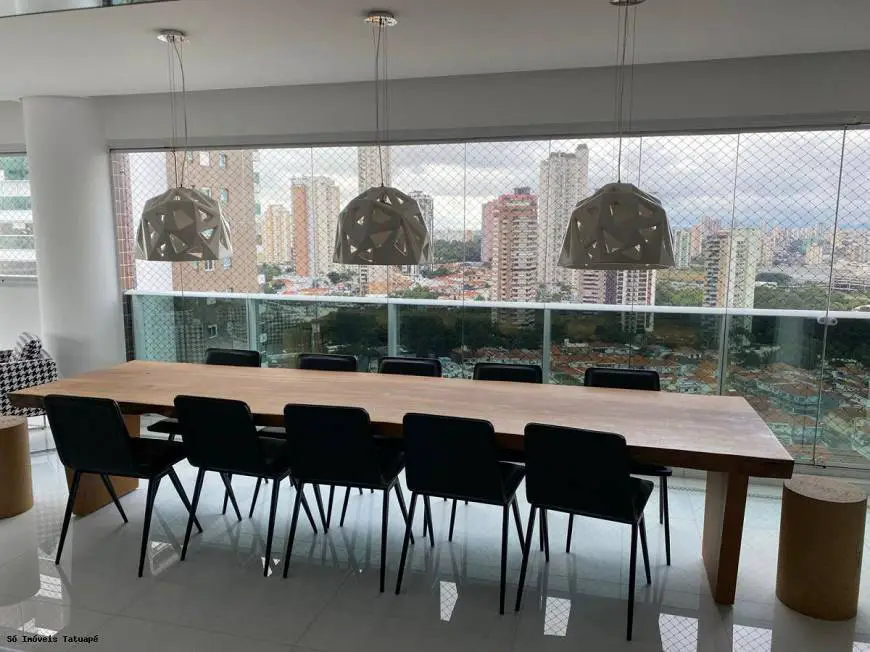 Foto 1 de Apartamento com 3 Quartos para alugar, 183m² em Vila Regente Feijó, São Paulo