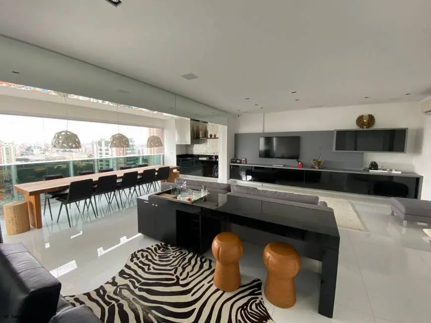 Foto 4 de Apartamento com 3 Quartos para alugar, 183m² em Vila Regente Feijó, São Paulo