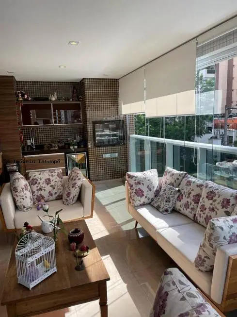 Foto 2 de Apartamento com 3 Quartos para alugar, 218m² em Vila Regente Feijó, São Paulo