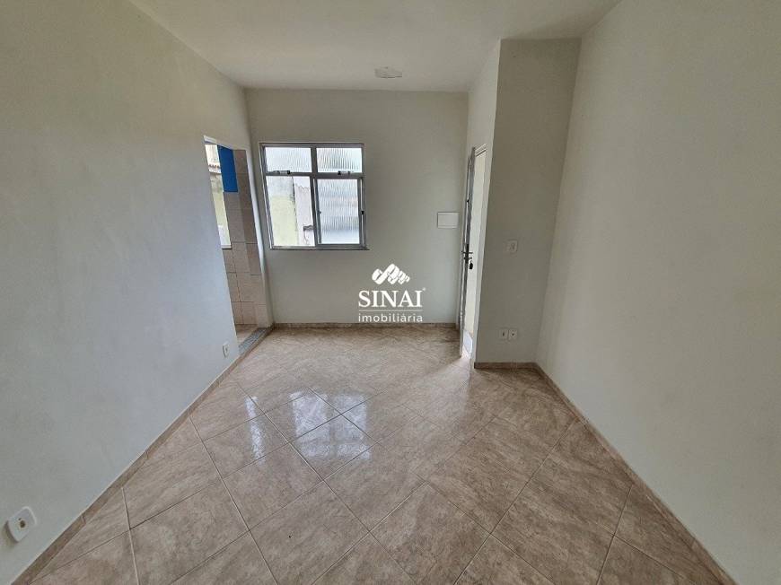 Foto 3 de Casa com 1 Quarto para alugar, 45m² em Rocha Miranda, Rio de Janeiro