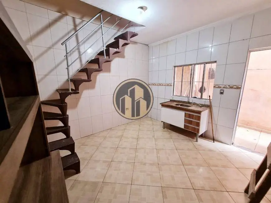 Foto 2 de Casa com 1 Quarto para alugar, 50m² em Vila Matilde, São Paulo