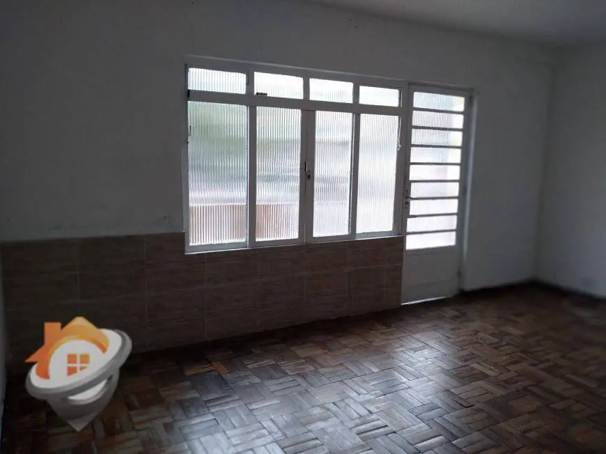 Foto 1 de Casa com 2 Quartos à venda, 96m² em Vila Pereira Cerca, São Paulo