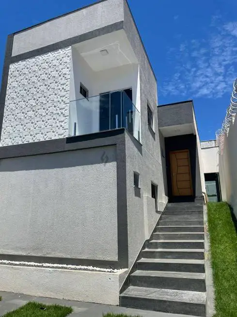 Foto 1 de Casa com 3 Quartos à venda, 121m² em Despraiado, Cuiabá