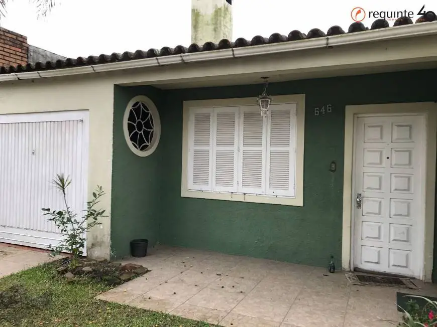Foto 1 de Casa com 3 Quartos à venda, 111m² em Laranjal, Pelotas