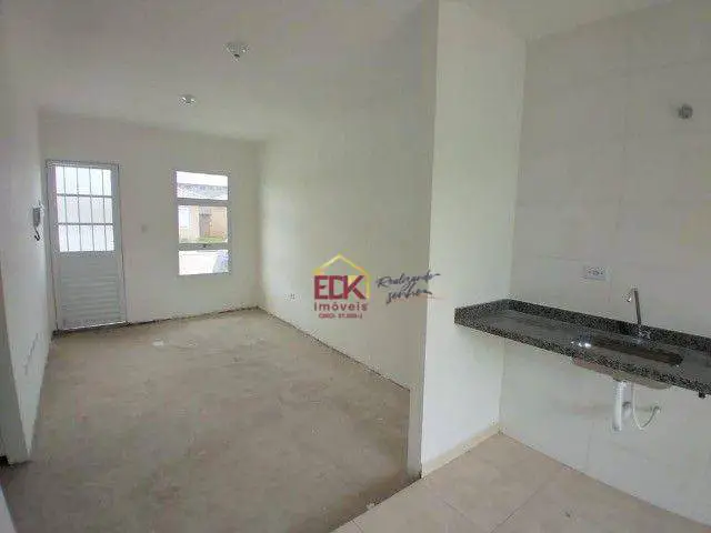 Foto 2 de Casa de Condomínio com 2 Quartos para alugar, 44m² em Residencial Pasin, Pindamonhangaba