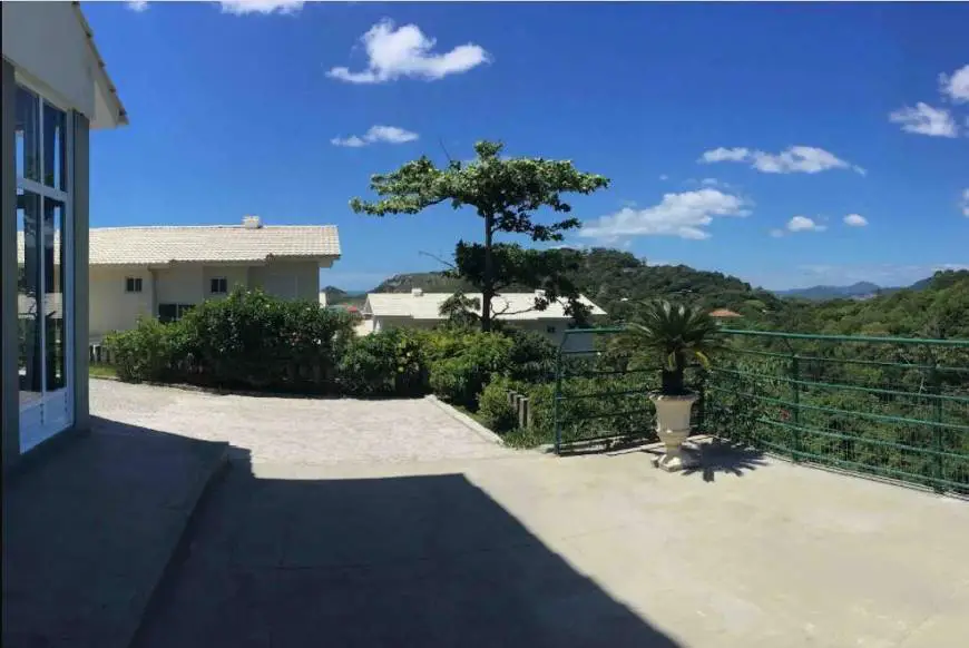 Foto 2 de Casa de Condomínio com 3 Quartos à venda, 138m² em Barra da Lagoa, Florianópolis