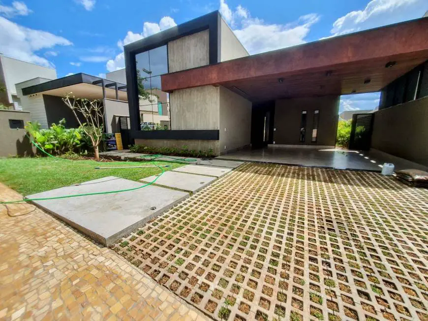Foto 1 de Casa de Condomínio com 3 Quartos à venda, 214m² em Loteamento Terras de Siena, Ribeirão Preto