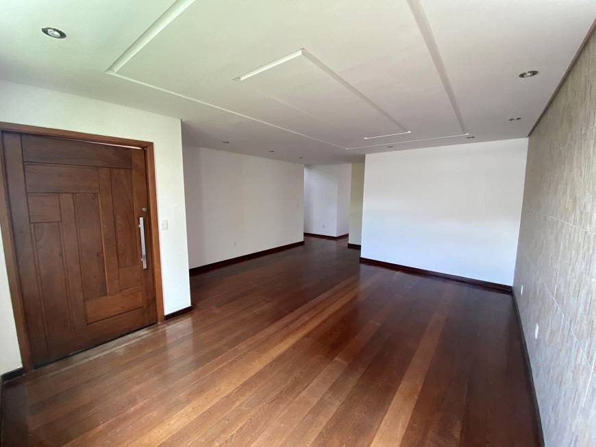 Foto 5 de Casa de Condomínio com 4 Quartos para alugar, 380m² em São Pedro, Juiz de Fora