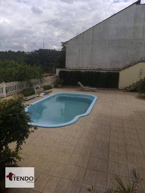 Foto 1 de Sobrado com 4 Quartos à venda, 236m² em Jardim Petropolis santa Luzia, Ribeirão Pires
